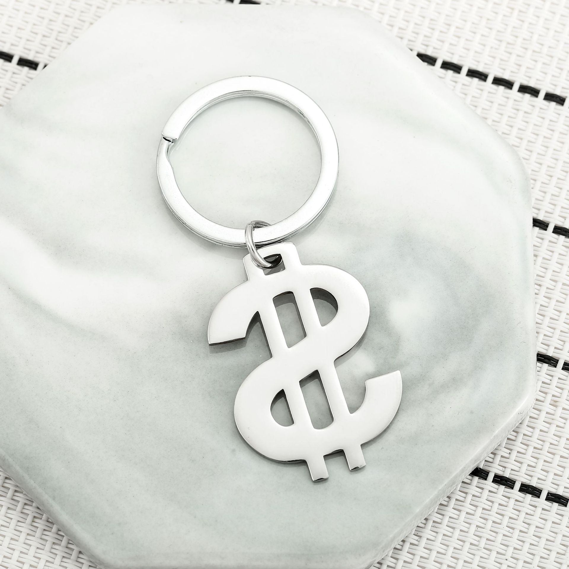 ใหม่พวงกุญแจสแตนเลส US Dollar  - Home Office Logo บทวิจารณ์และราคา